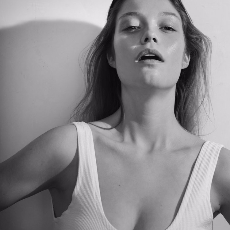 Clémence - Photo 26